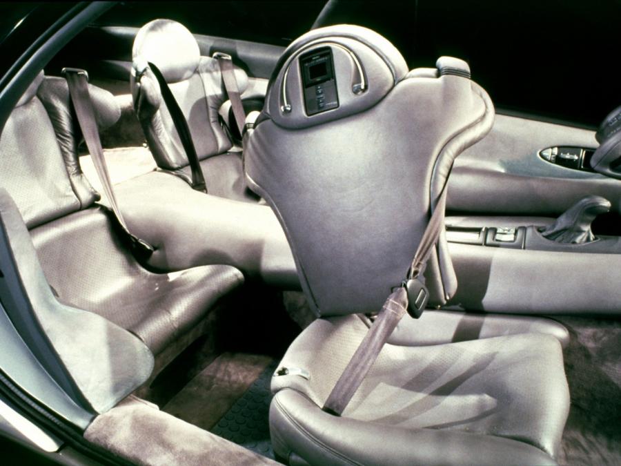  Pontiac Pursuit Concept 1987 года  (фото 8 из 9)